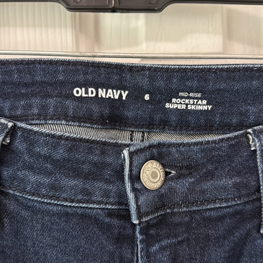 Mid Rise Skinny Jeans - Picture 3 of 3